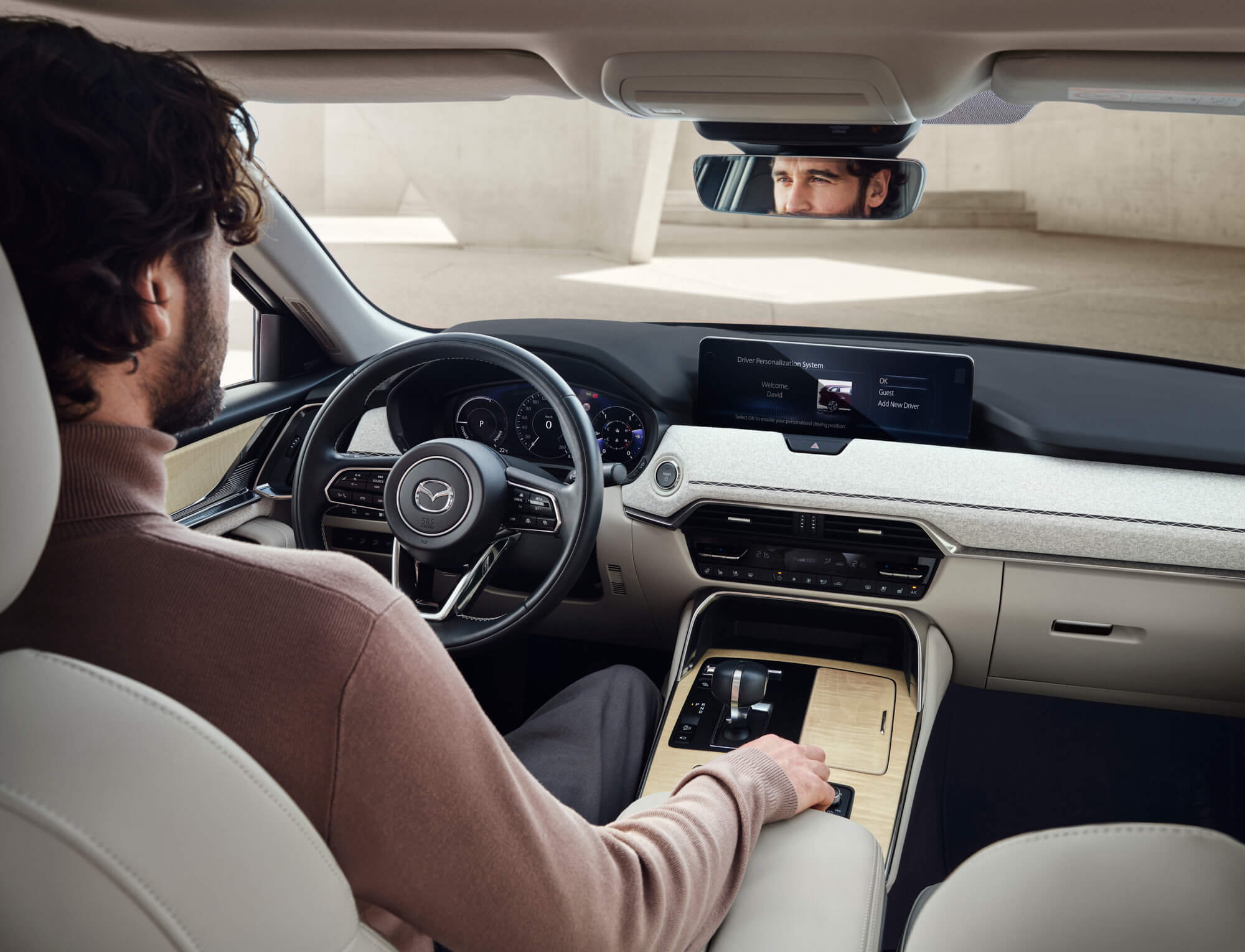 2025_CX-60_IPM1_Sideshot_07