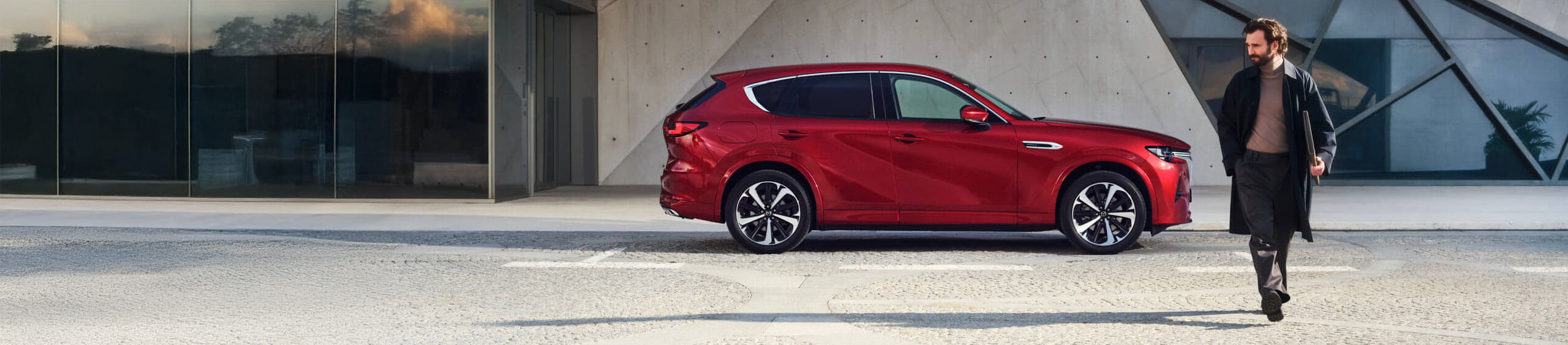 CX-60_IPM1_Sideshot_06_header