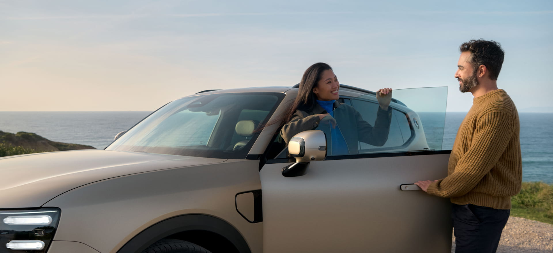 70_smart_hashtag5_Premium_With-Cast_Static_Cliff