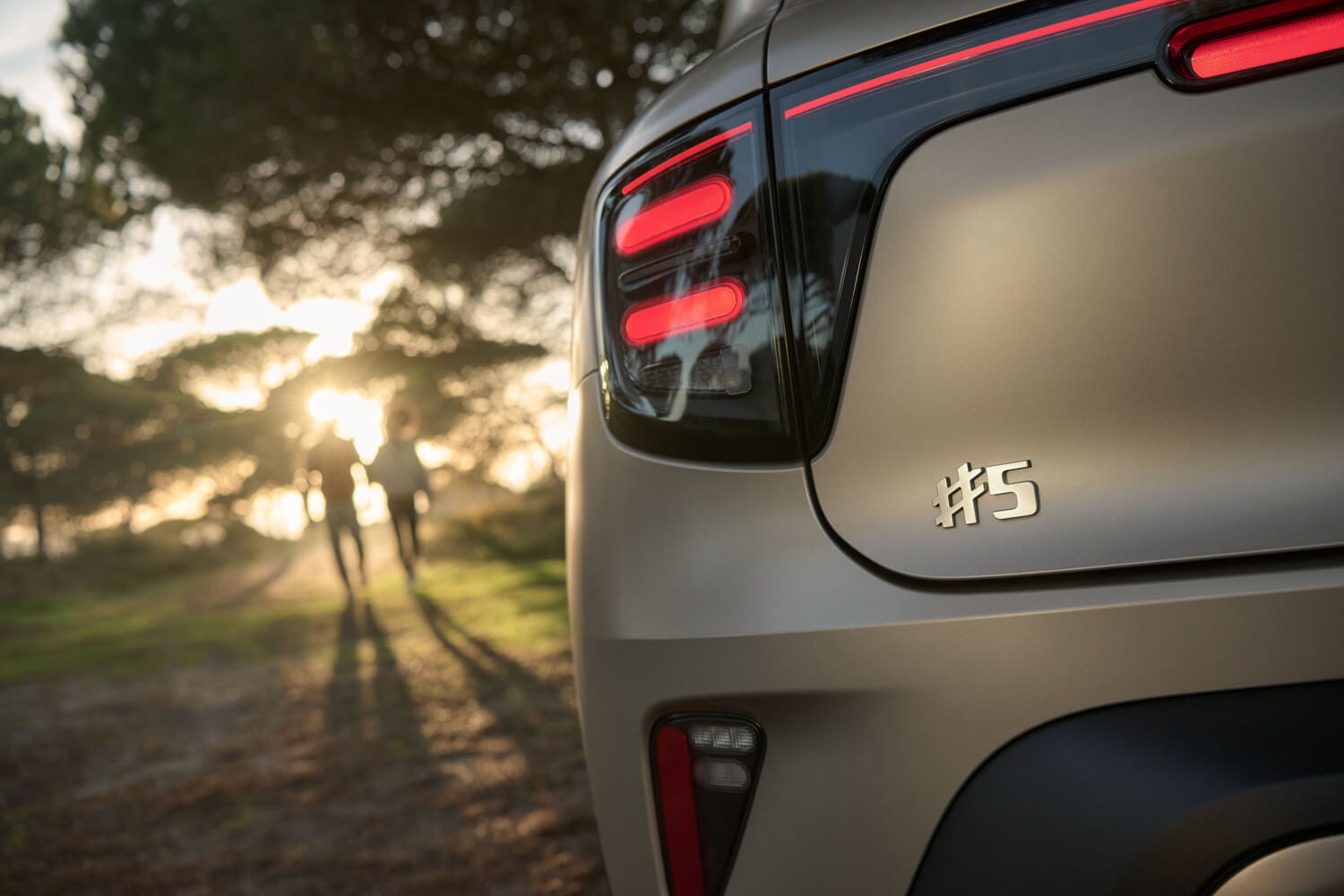 86_smart_hashtag5_Premium_With-Cast_Static_Forest_sRGB