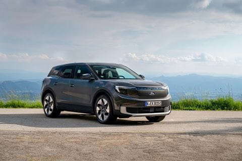 FORD_EXPLORER_Magnetic_Grey_32-LOW