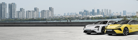 AYVENS_Comparison_Banner_1638x480_Emeya_Taycan