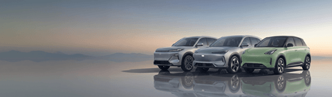 1638x40_Geely_E2_E5_Starray_1