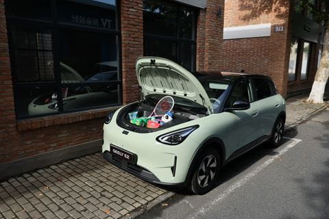 8_Geely_E2_Frunk