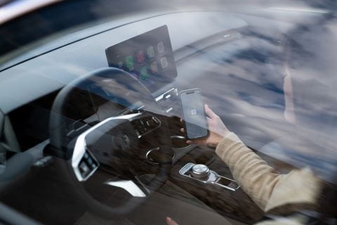 MG S5 EV vs Skoda Elroq MGS5EV_AppThroughSideWindow