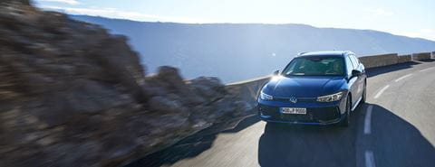 Passat-hybrid-1