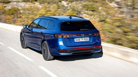 Passat-hybrid-3