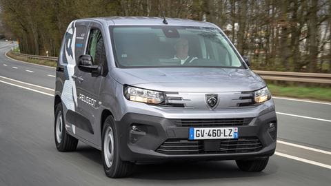 Peugeot_E-Partner-5