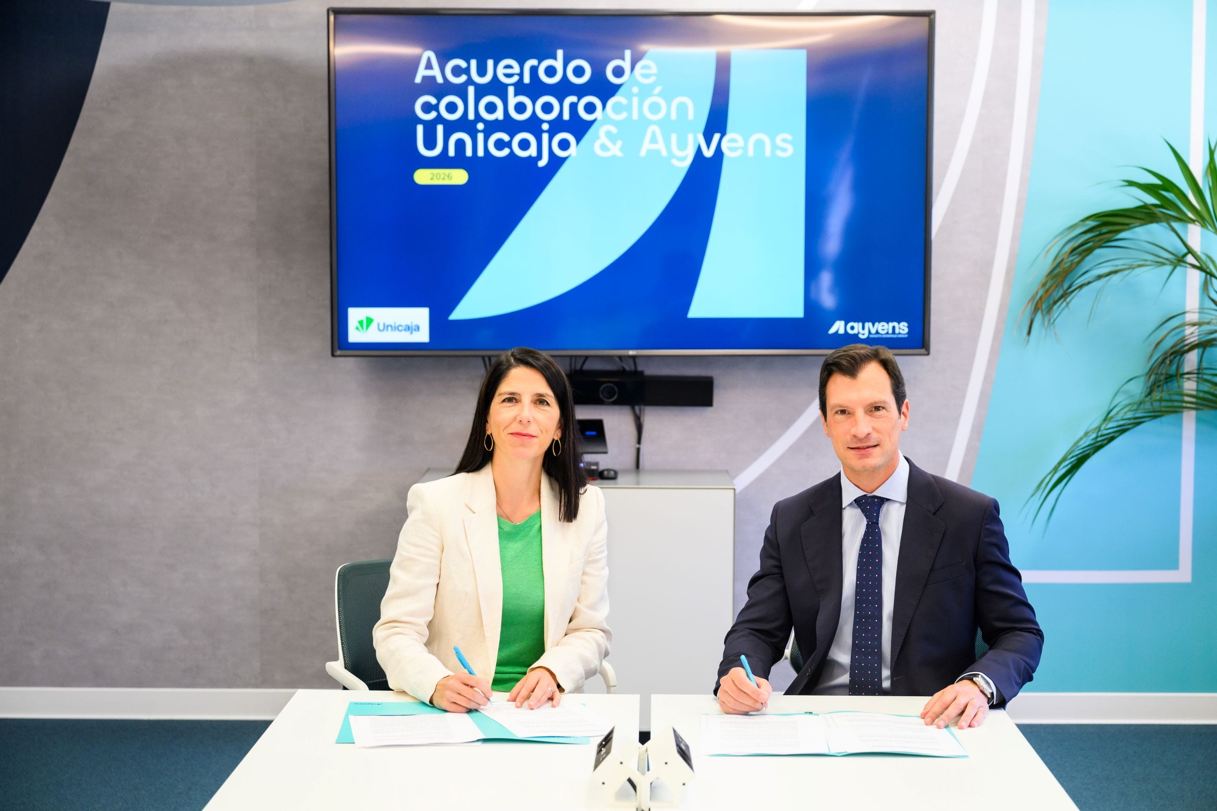 acuerdo_unicaja_firma