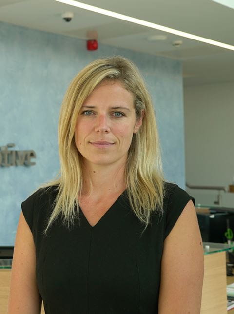 Tash HeadShot Cropped