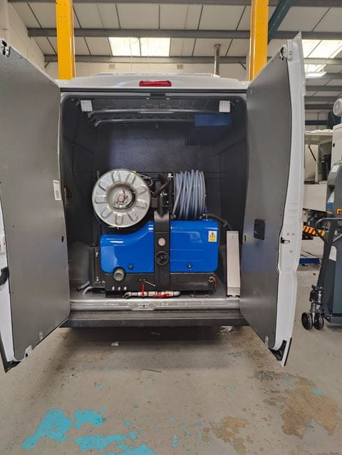 High-Pressure-Jetter-Van-Interior-3