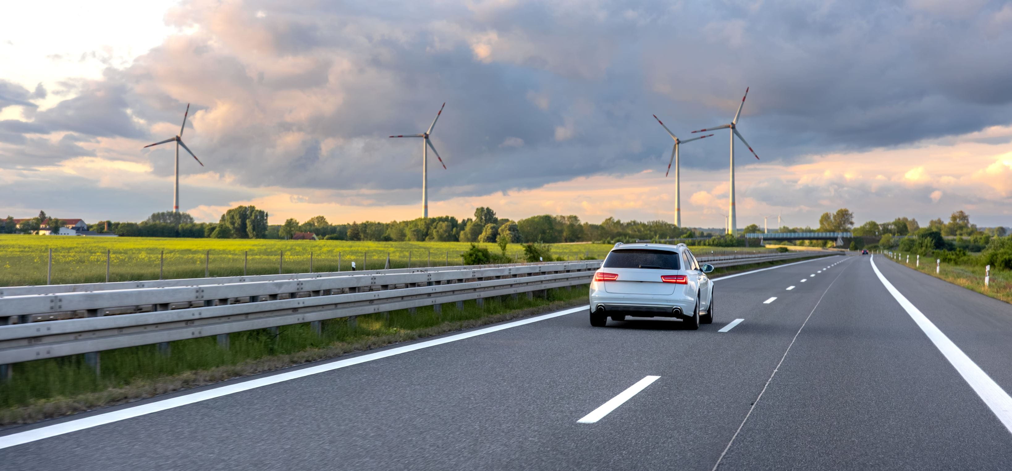 Driving Decarbonisation Why Forward-Thinking Companies Choose Ayvens for Their Fleet Transformation