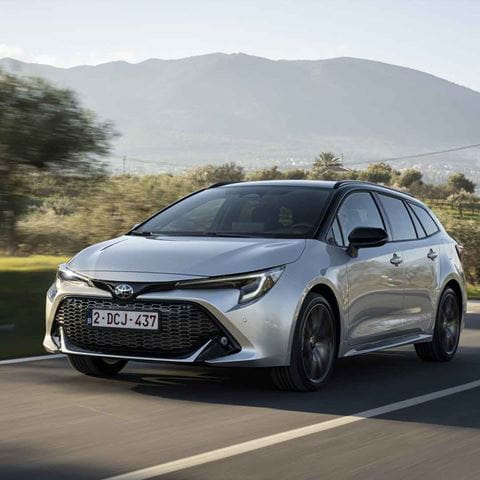 Ayvens_Blog_1200x900_ImageInterna_Toyota-Corolla_