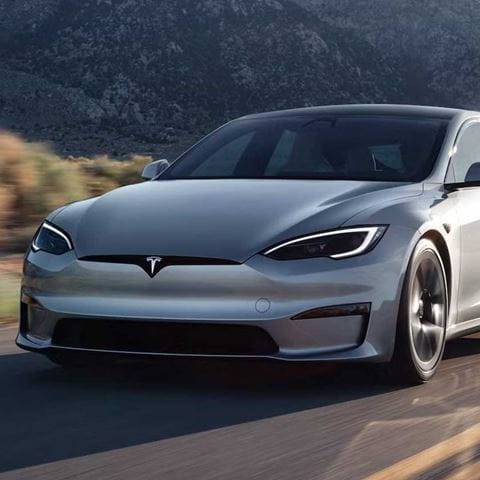 auto-aziendale-per-dirigenti-_Tesla