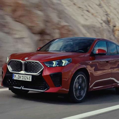 suv-elettrici-_-BMW-Ix2