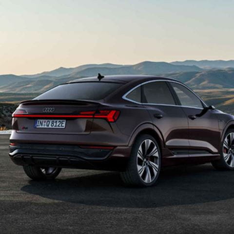 suv-elettrici-_Audi-Q8-e-tron