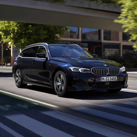 auto-familiari-ibride-_2_BMW-Serie-3-Touring-PHEV