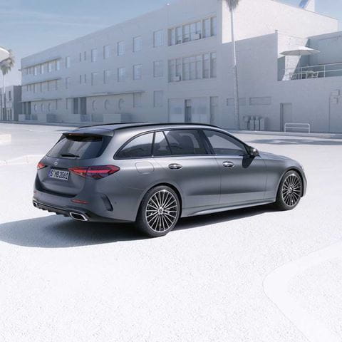 auto-familiari-ibride-_2_Mercedes-Classe-C-SW-300