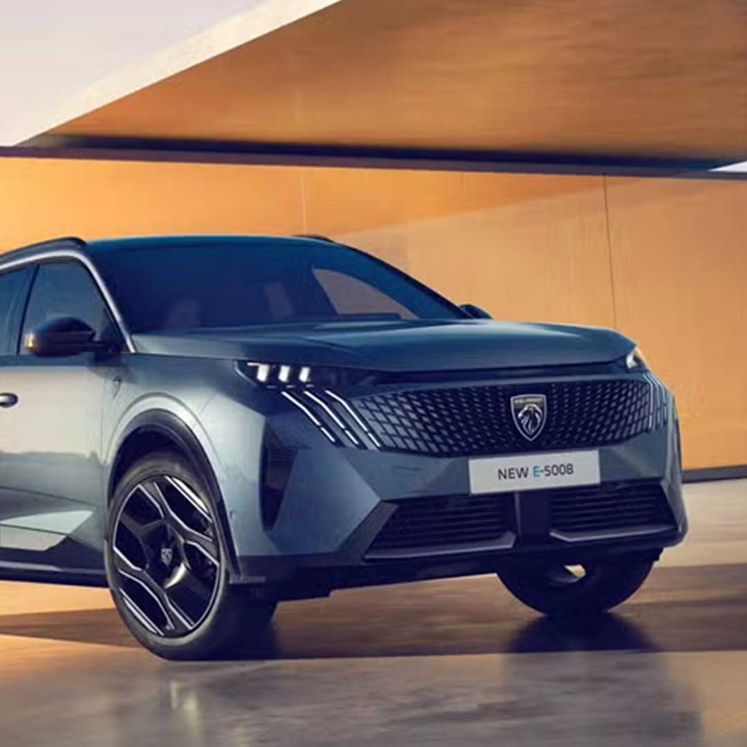 Auto-usate-a-7-posti-_2_Peugeot-5008