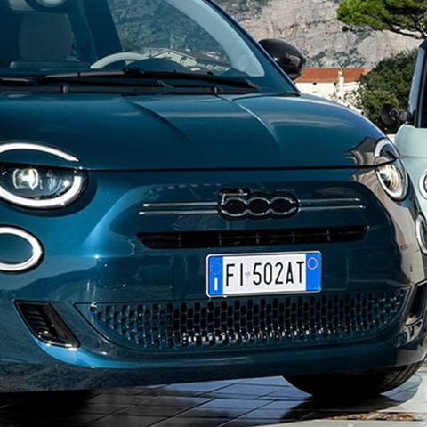 fiat-500-ibrida-01_ImageInterna