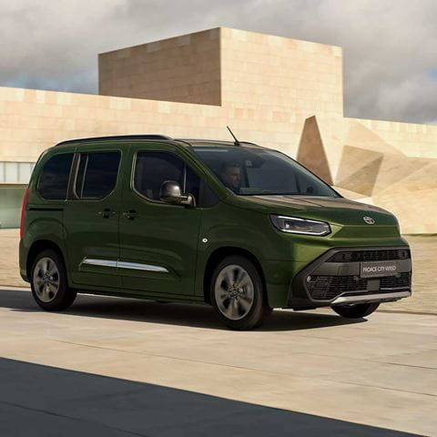 Veicoli-commerciali-7-posti-modelli_Toyota-Proace-Verso