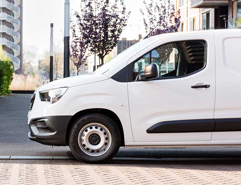 Furgoni-elettrici-pi-performanti-del-2024_3