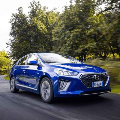 Auto-aziendali-ibride-usate_Hyundai-Ioniq-Hybrid
