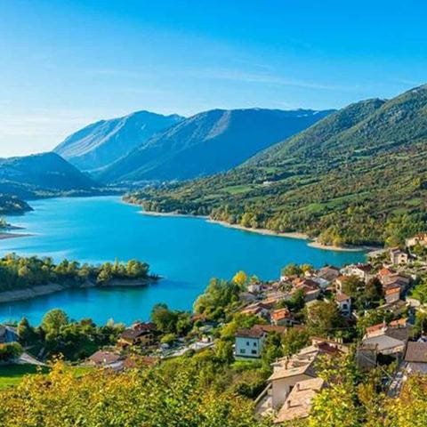 Tour-in-Italia-in-auto_abruzzoi