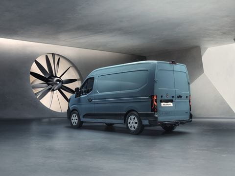 New-Renault-Master 5