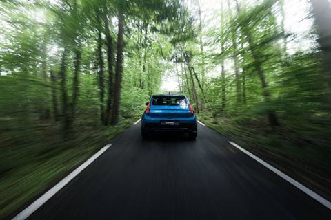 Alpine-A290-GTS-Bleu-Alpine-Vision6