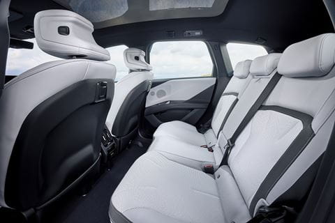 the-new-bmw-ix3-50-x2