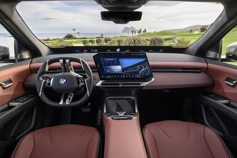 the_highRes_the-new-bmw-ix3-50-x5