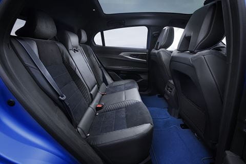 Renault-Rafale-E-Tech-4x4-300-hp-Atelier-Alpine 6