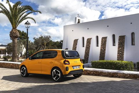 Renault-Twingo-E-Tech-electric-3