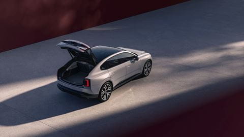 volvo-es90-open-trunk