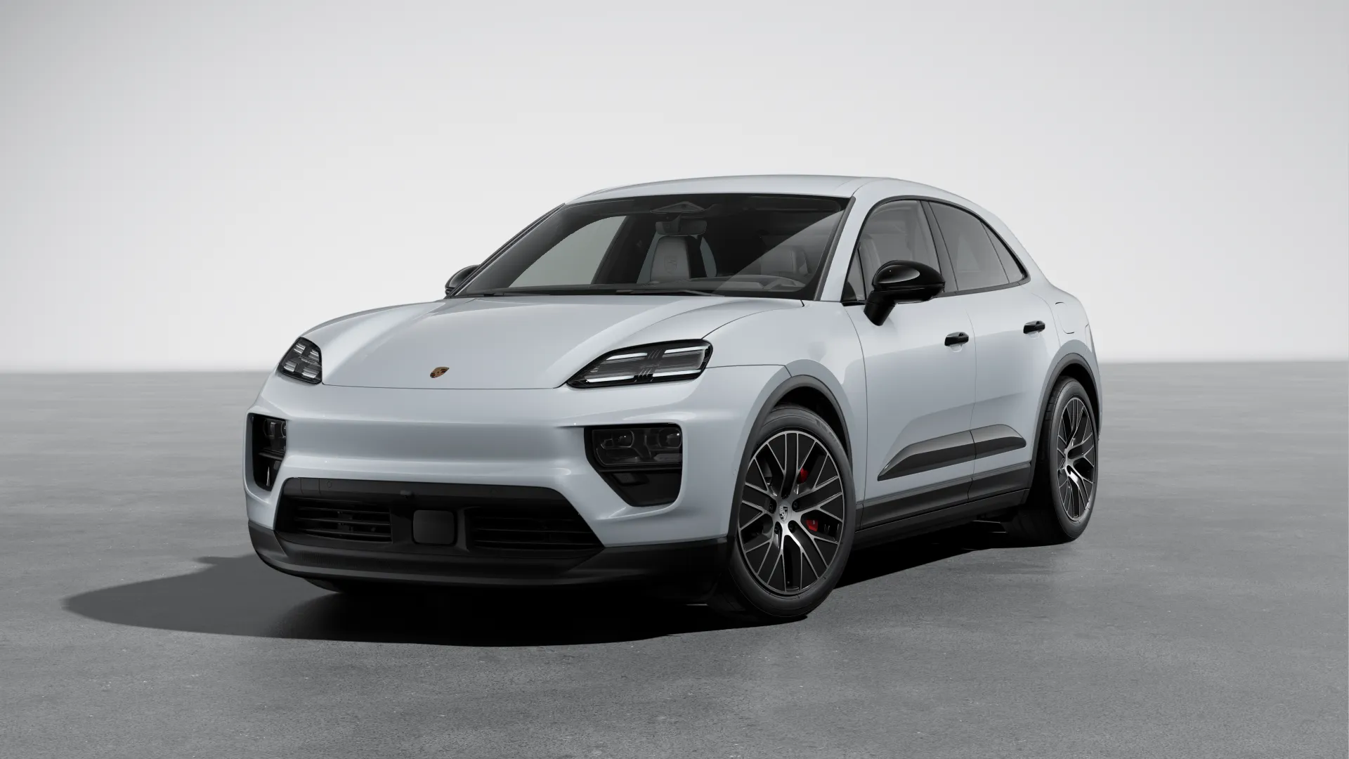 L02016_macan 4s