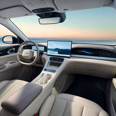 Geely-E2-infotainment
