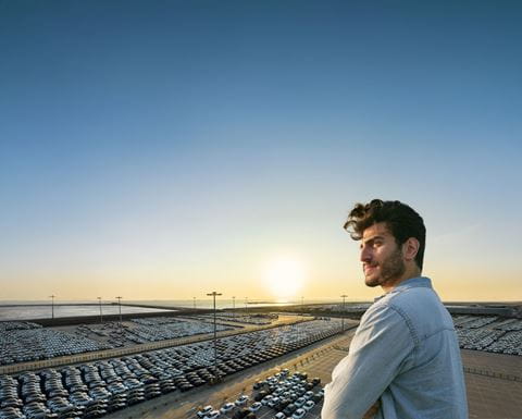 Large-GettyImages-1403307183_Edited