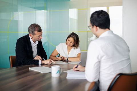 Medium-Ayv_image_corporate_contract