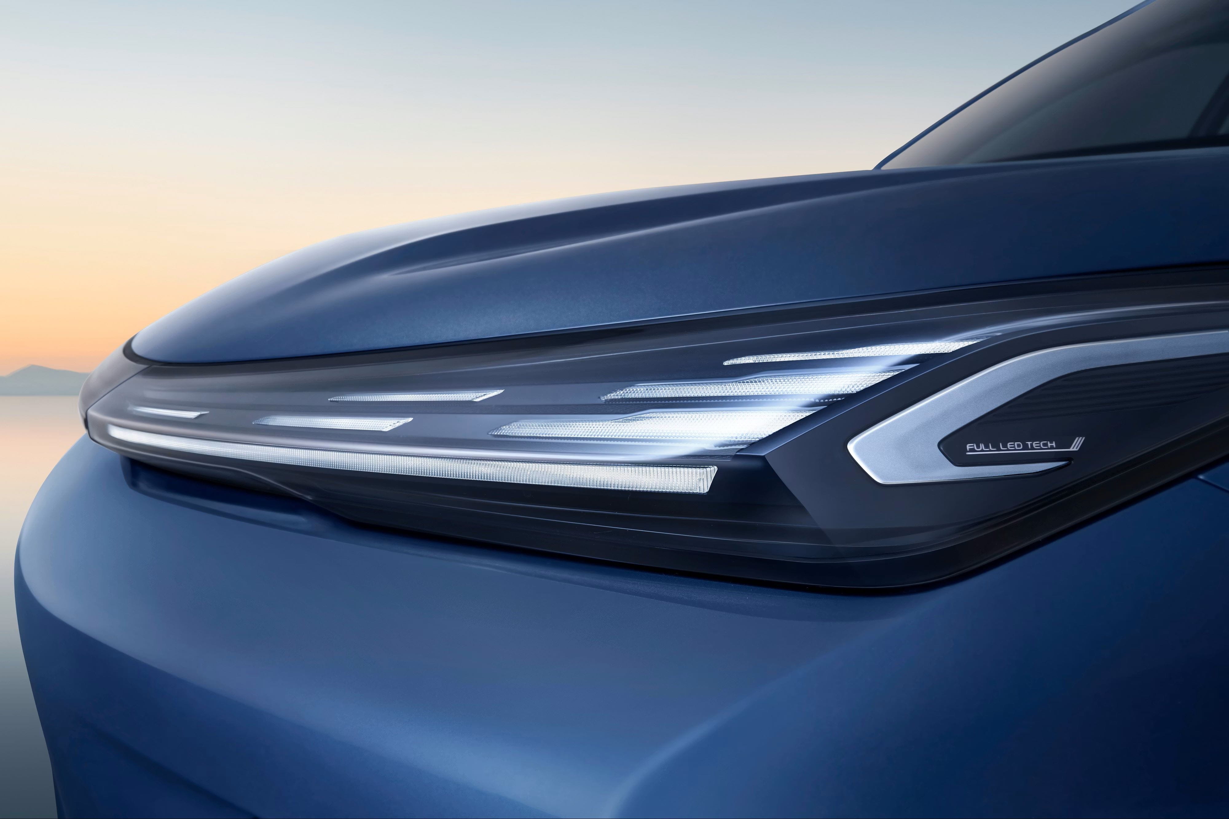 1766543731-exterior-intelligent-led-lighting