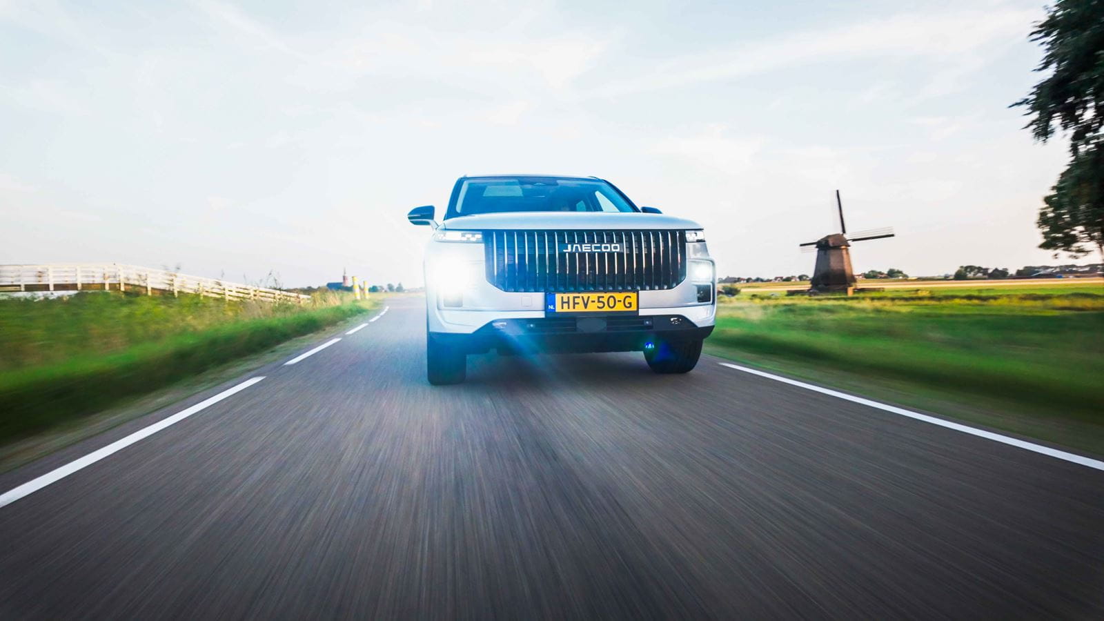 Jaecoo j7 shsstill34