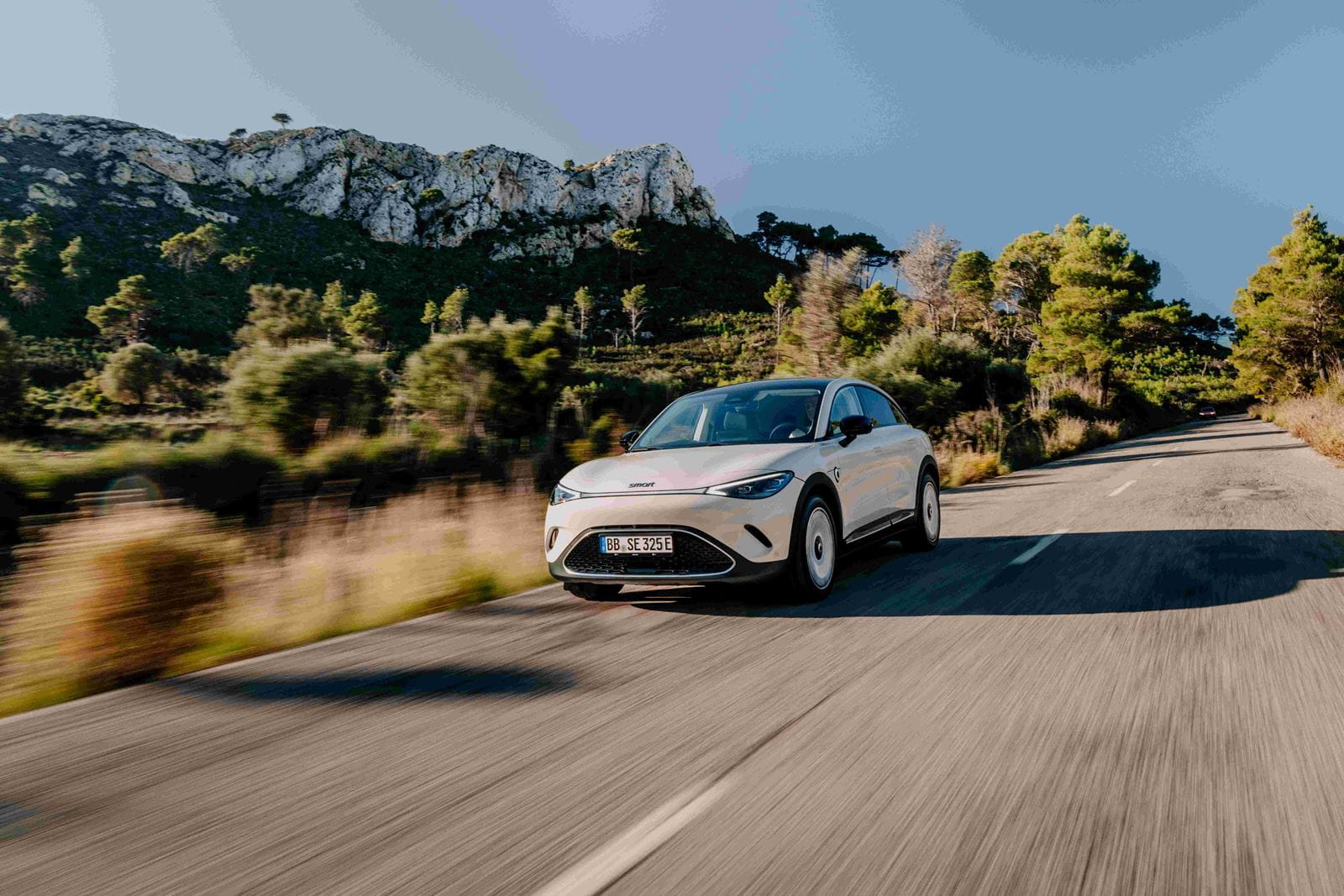 smart-hashtag3-premium-ceramic-cream-exterior-mallorca4