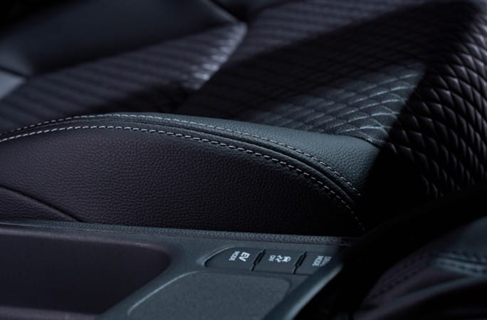 toyota-yaris-details