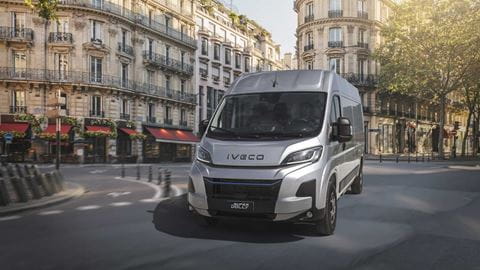 cardcarousel1-card1-modale1