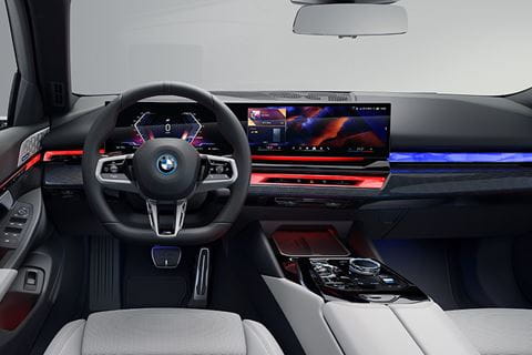 BMW i5 Touring interior