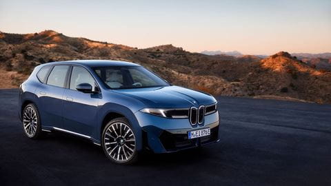bmw-ix3-frontright 1920x1080