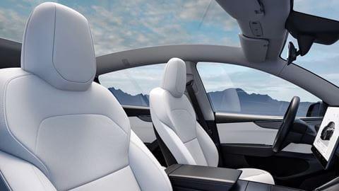 model-y-juniper-interior