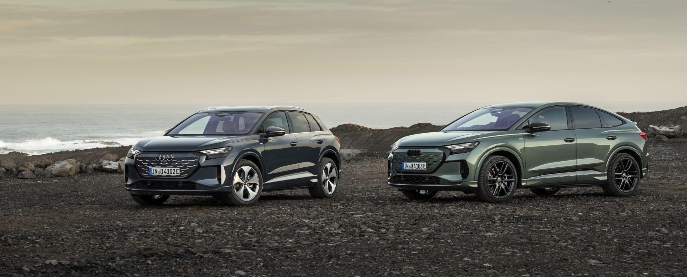 Audi Q4 e-tron two colors
