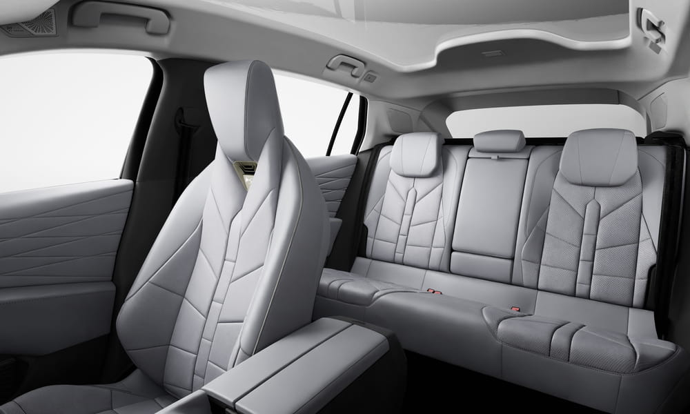 9_DSN7_Seats