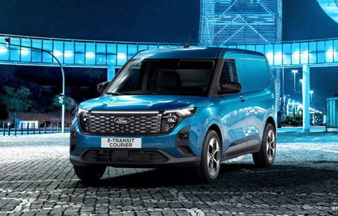 E-Transit-Courier-Hoofdafbeelding-V3-min